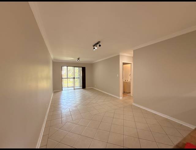2 BEDROOM APARTMENT FOR SALE IN MALVERN